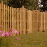 Fences

Whether wood, chain link or PVC, your fence will give elegance and privacy to your home.